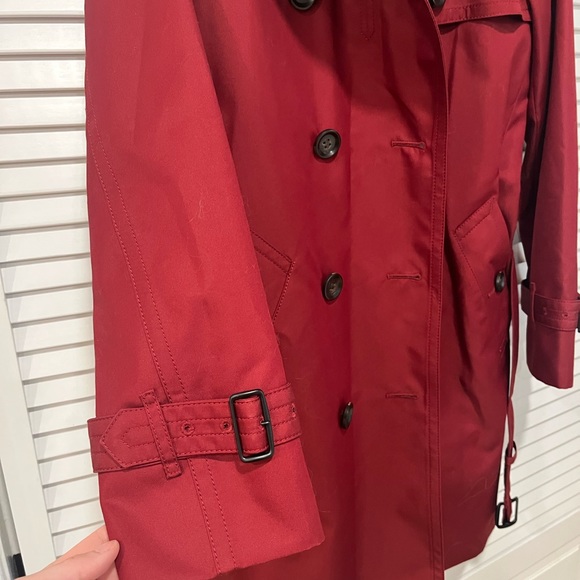 Coach Jacket - Picture 5 of 9